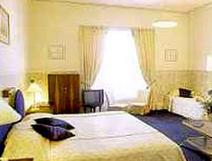 Clarence Court Hotel, Cheltenham, Gloucs