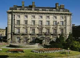 George Hotel, Huddersfield